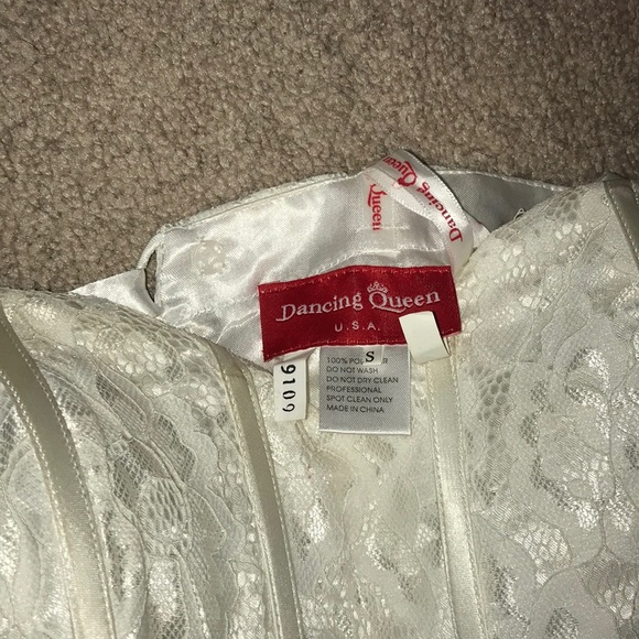 Dress - Picture 3 of 3